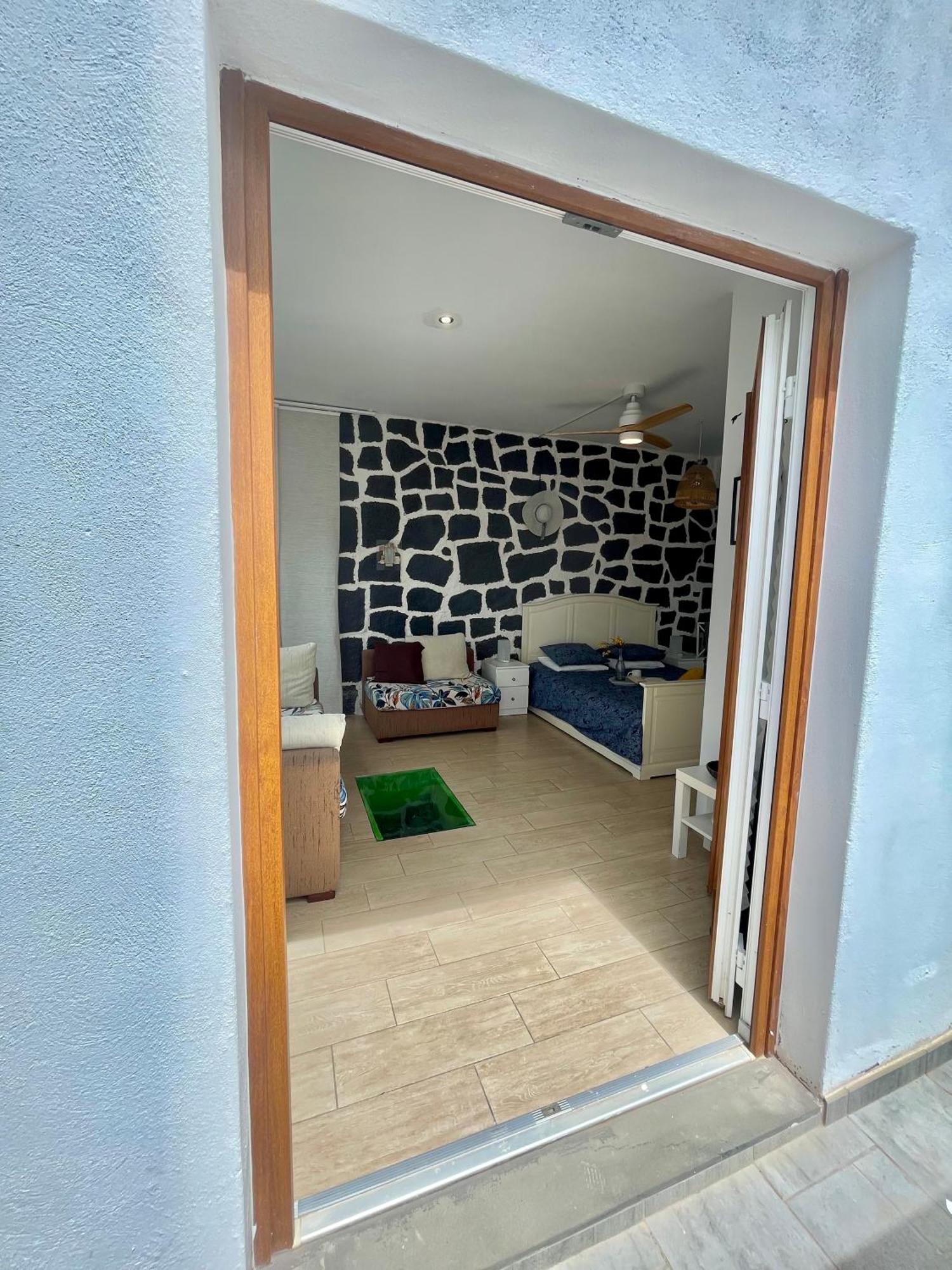 Loft La Cueva De Los Pajaros Playa Blanca  Exterior photo